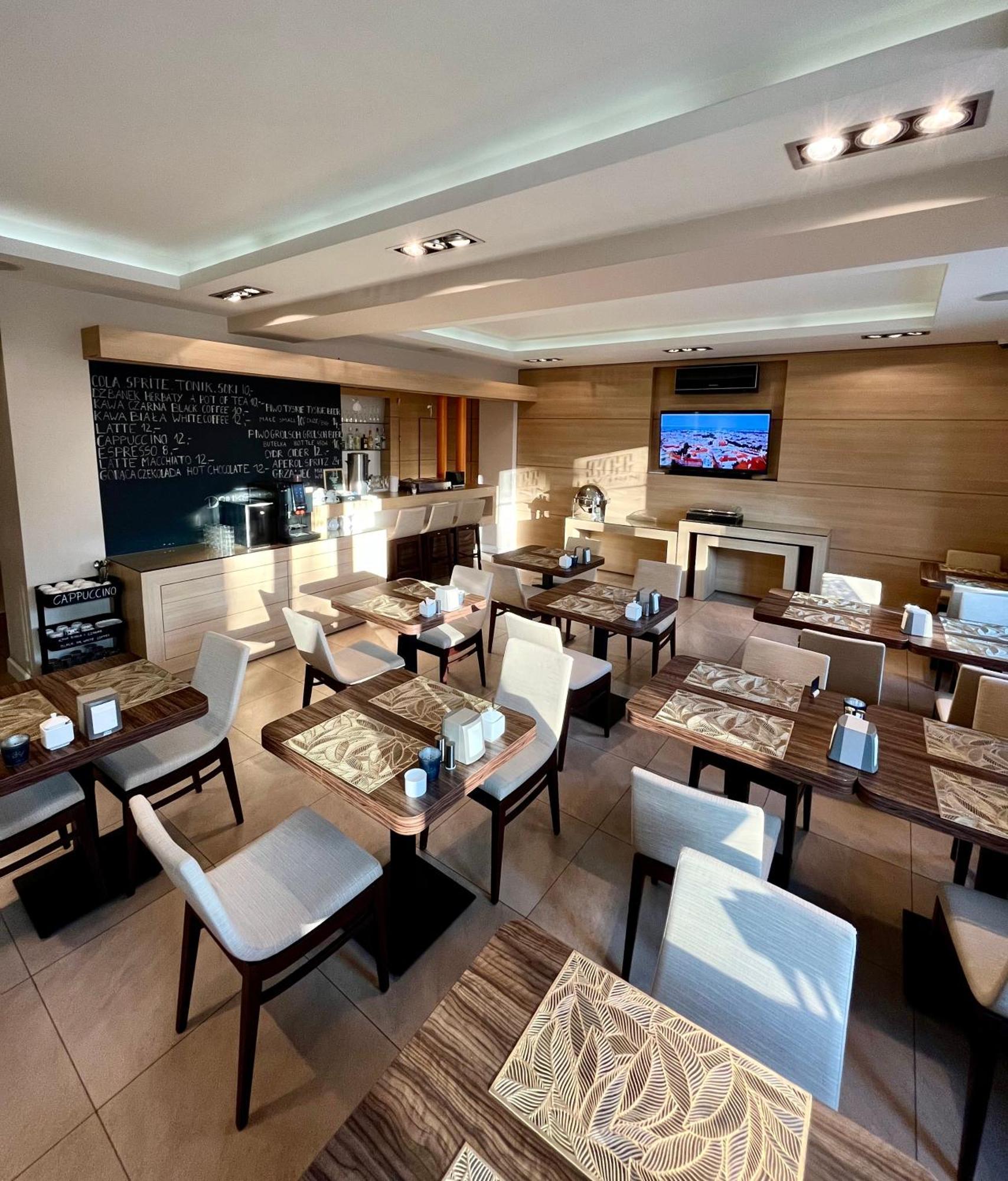 Hotel apartamentowy Liv'inn 3*