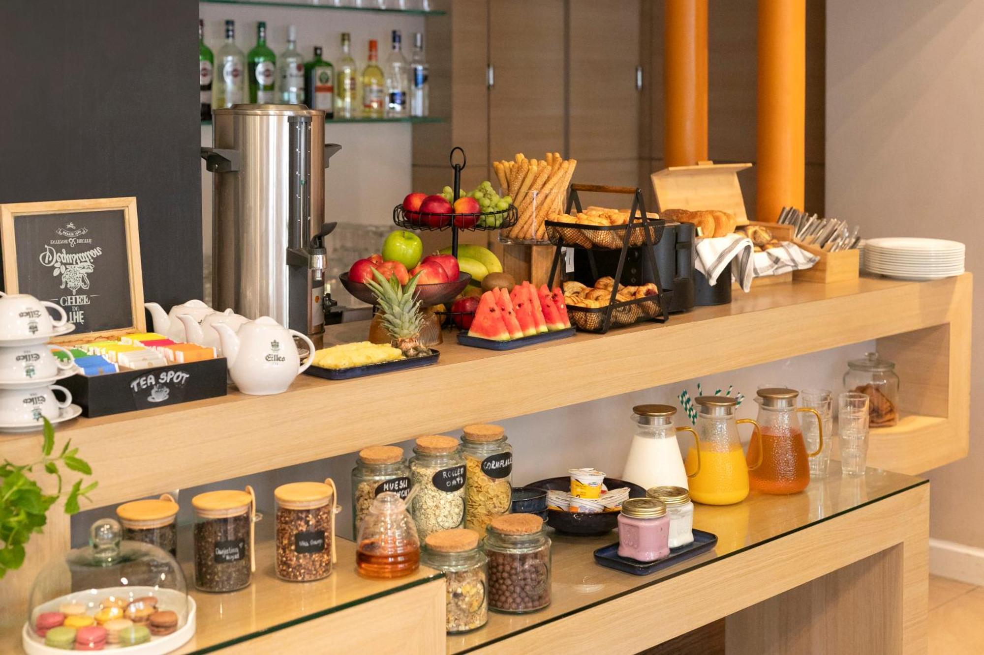 Aparthotel Liv'inn 3*